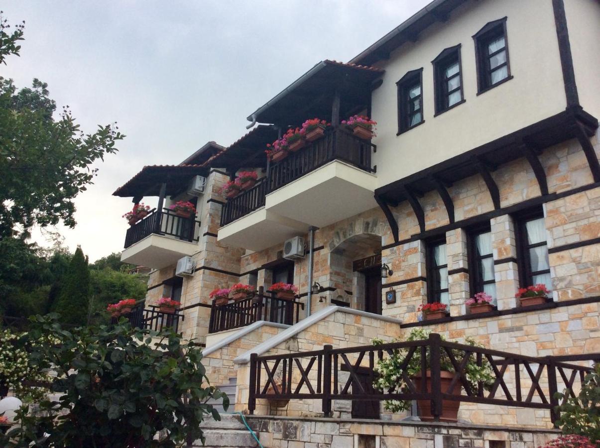Petrini Gonia Aparthotel Livadherón Bagian luar foto