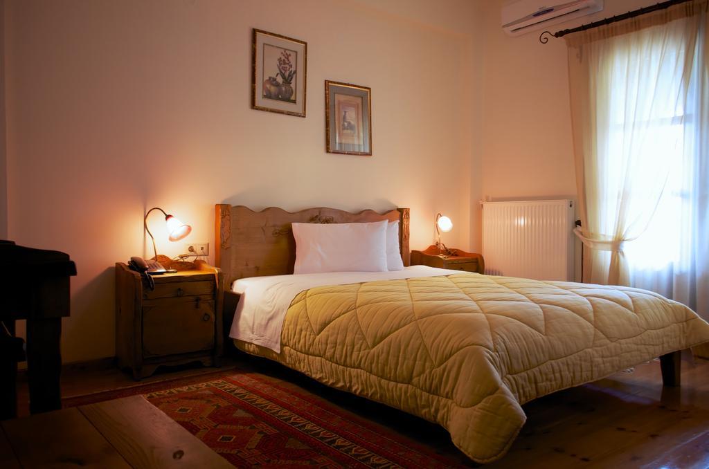 Petrini Gonia Aparthotel Livadherón Ruang foto