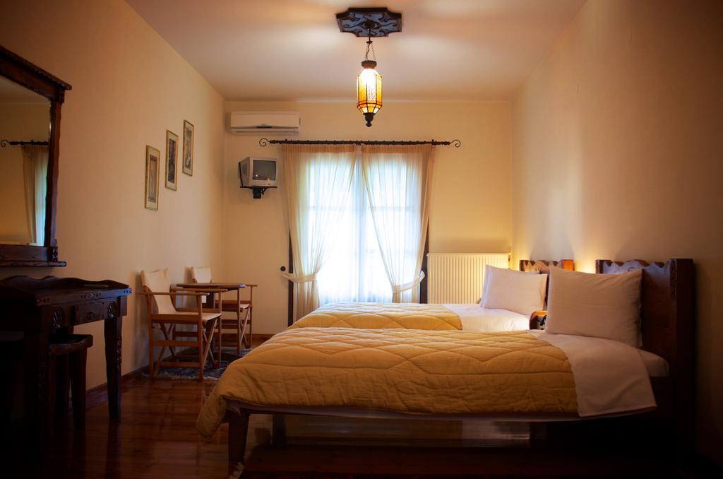 Petrini Gonia Aparthotel Livadherón Ruang foto